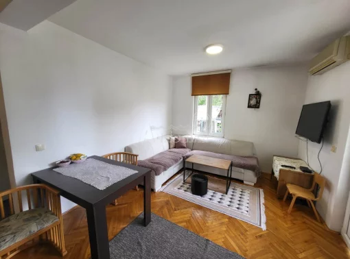 Apartment in Petrovac na Moru, Budva Municipality