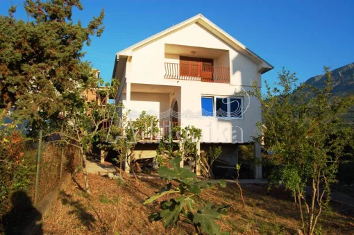House in Bar, Bar Municipality