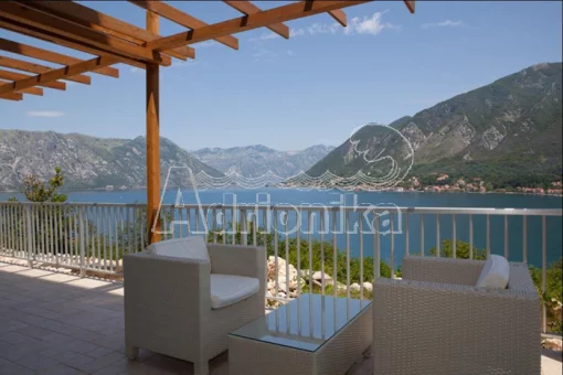 Apartment in Kotor, Kotor Municipality