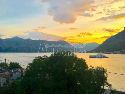 Apartment in Dobrota, Kotor Municipality
