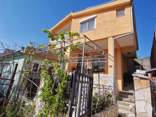 House in Susanj, Bar Municipality