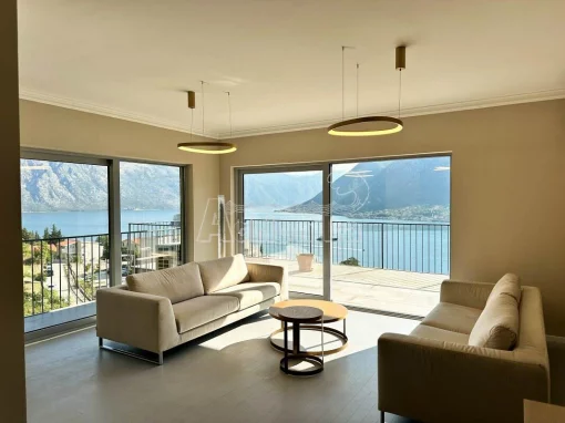 Apartment in Dobrota, Kotor Municipality
