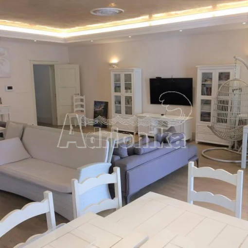 House in Stoliv, Kotor Municipality
