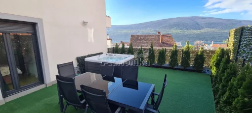 Apartment in Denovici, Herceg Novi Municipality