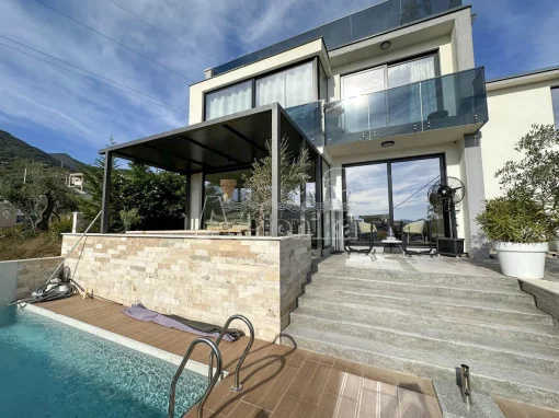 House in Bar, Bar Municipality
