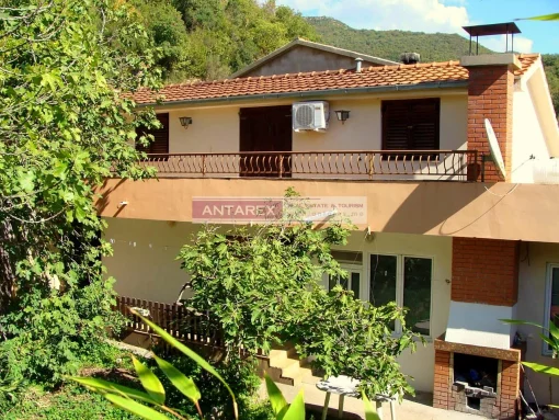 House in Herceg Novi, Herceg Novi Municipality