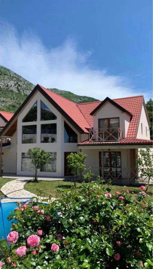 House in Ratac, Bar Municipality