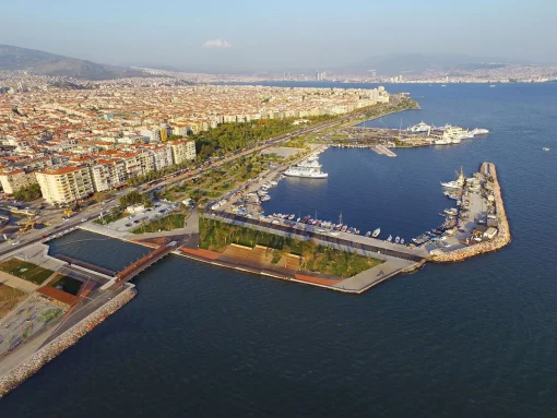 Apartment in Izmir Province, Aegean Region