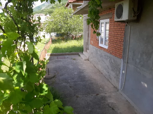House in Sutomore, Bar Municipality
