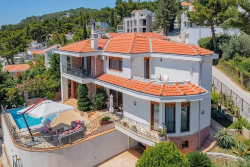 House in Susanj, Bar Municipality