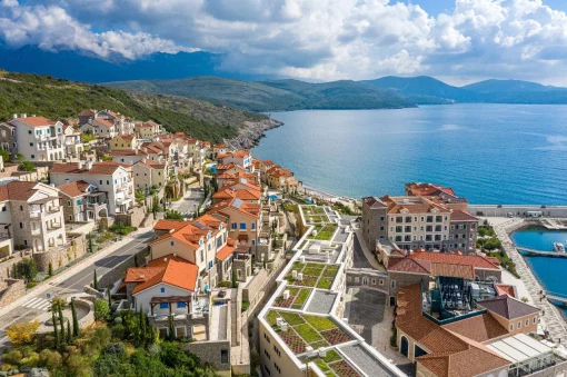 Apartment in Radovici, Tivat Municipality