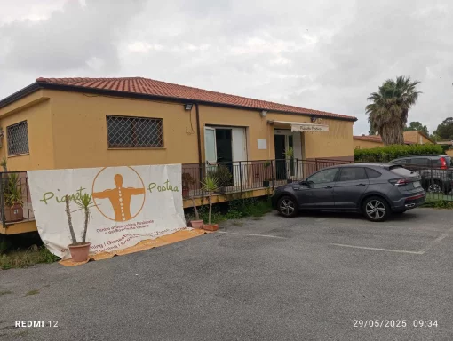 Commercial property in Scalea, Calabria