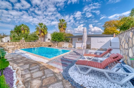 House in Kargıcak, Mediterranean Region