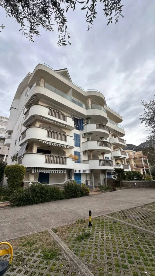 Apartment in Przno, Budva Municipality