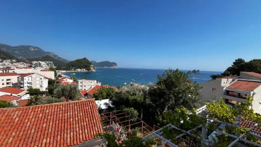 Apartment in Petrovac na Moru, Budva Municipality
