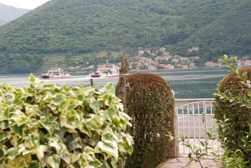 House in Durici, Herceg Novi Municipality