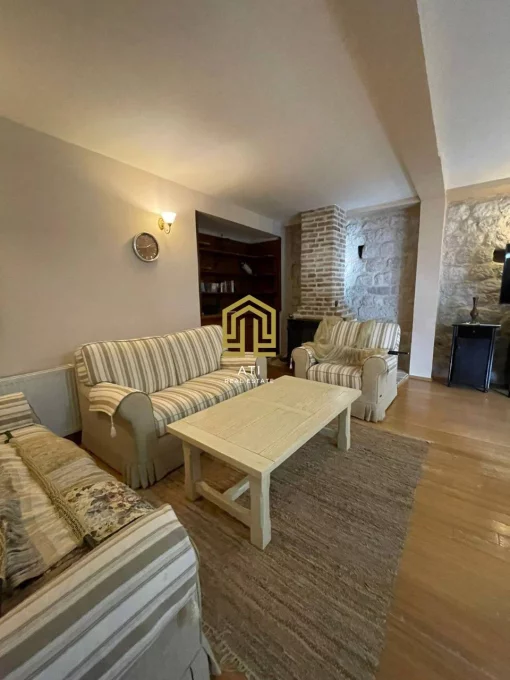 House in Donji Orahovac, Kotor Municipality