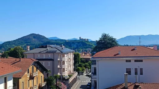 Apartment in Arona, Piedmont