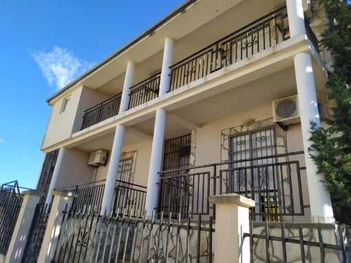 House in Busat, Bar Municipality