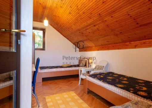 House in Bušat, Bar Municipality