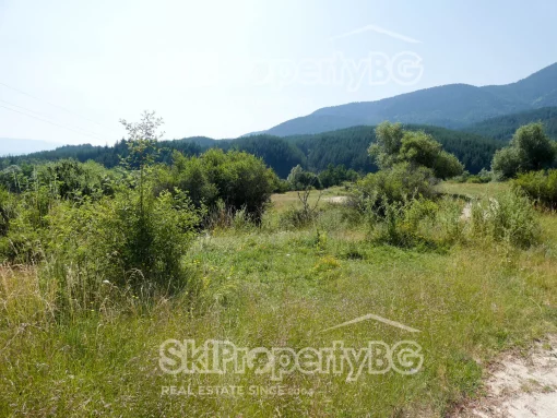BA915 - Fantastic plot in Bansko!, Bulgaria