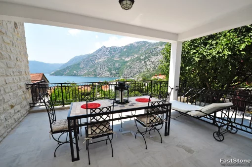 Apartment in Risan, Kotor Municipality
