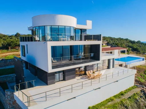 House in Krimovice, Kotor Municipality