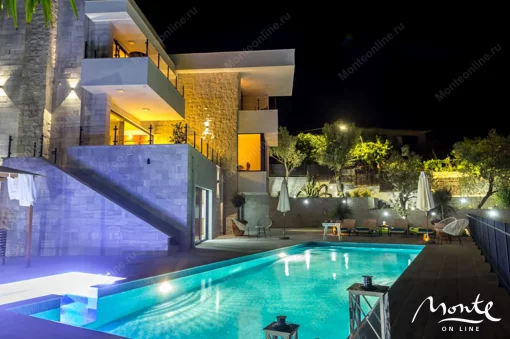 House in Denovici, Herceg Novi Municipality