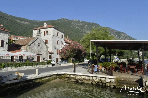 Ready-made business - historical mansion on the 1st line of the sea, Prcanj, Montenegro