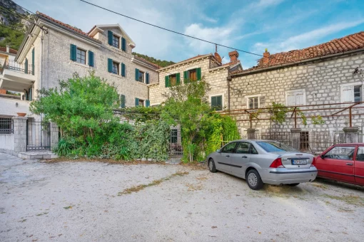 House in Kotor, Kotor Municipality