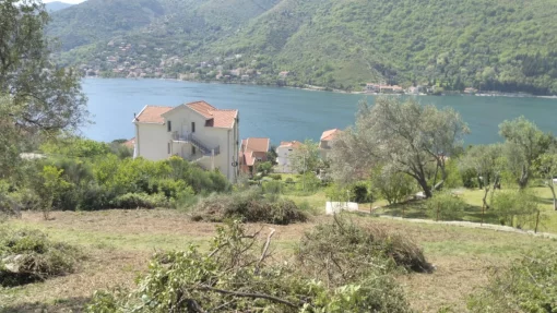 An urbanized plot just 50 meters from the sea in the village., Tivat, Montenegro