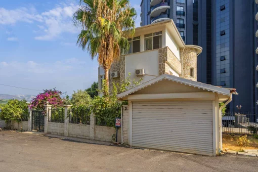 House in Mahmutlar, Mediterranean Region