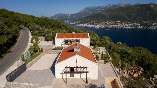 House in Kameno, Herceg Novi Municipality