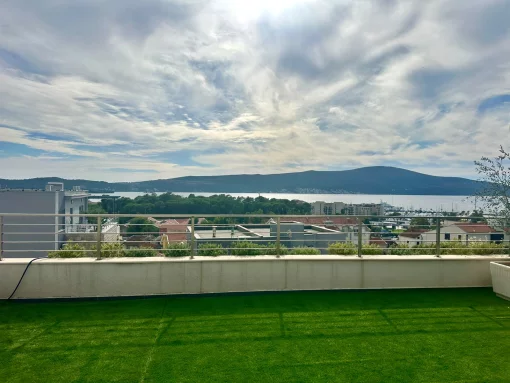 Apartment in Donja Lastva, Tivat Municipality