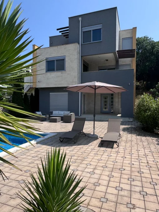 House in Topolica, Bar Municipality