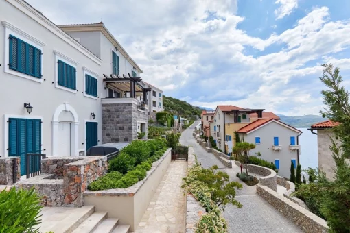 Apartment in Radovici, Tivat Municipality