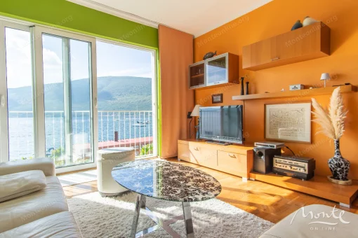 Apartment in Denovici, Herceg Novi Municipality