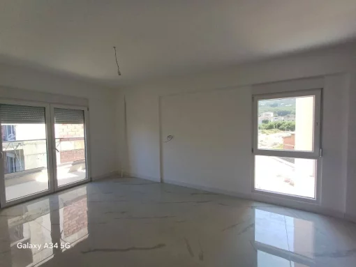 Apartment in Bar, Bar Municipality