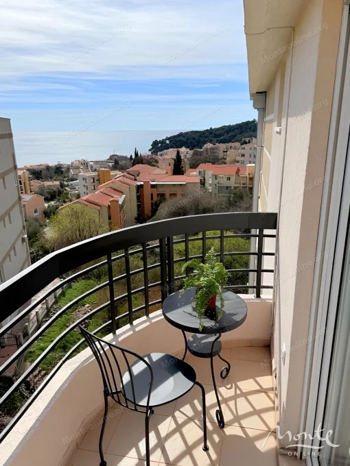 Apartment in Petrovac na Moru, Budva Municipality