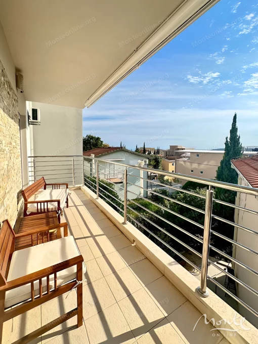 Apartment in Becici, Budva Municipality