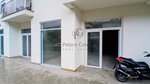 Commercial premises for sale on Makedonska Street, Bar, Topolica, Montenegro