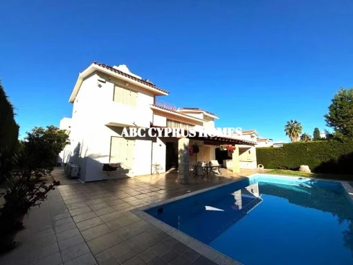 House in Chloraka, Paphos District