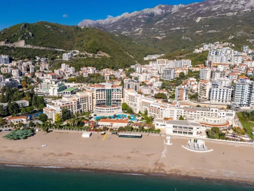 Apartment in Becici, Budva Municipality