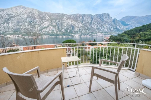 Apartment in Prcanj, Kotor Municipality