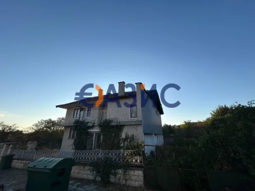 Two-storey house in S. Kosharitsa, Bulgaria, 299,5 sq. M