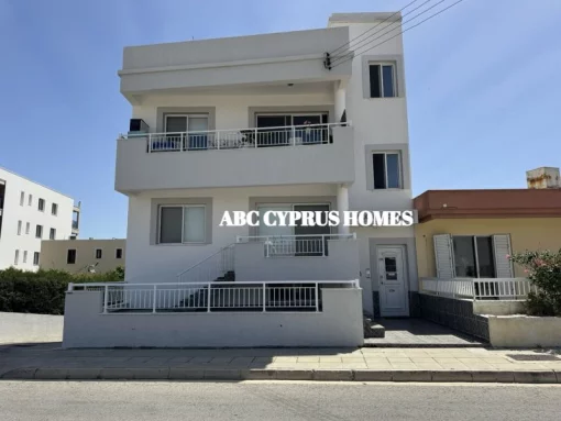 Apartment in Yeroskipou, Paphos District