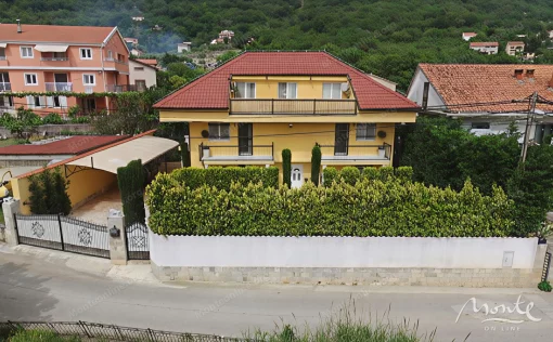 House in Lastva Grbaljska, Kotor Municipality