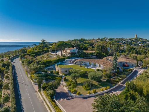 House in Cannes, Provence-Alpes-Cote d'Azur