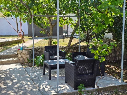 House in Topolica, Bar Municipality