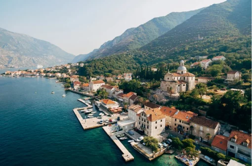 Apartment in Prcanj, Kotor Municipality